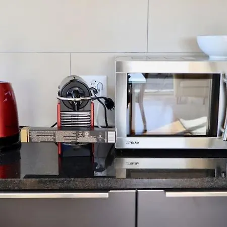 Apartman 178 Good Location Spacious And Free Parking Included *