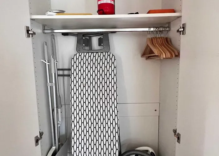 Appartement 178 Good Location Spacious And Free Parking Included