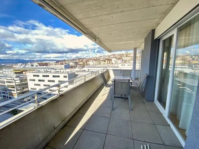 178 Good Location Spacious And Free Parking Included Appartement